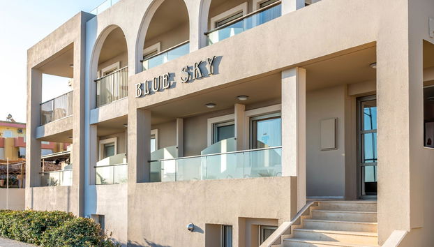 Blue Sky Apartments - Photo 4