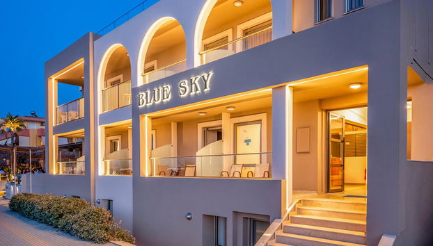 Blue Sky Apartments - Photo 3
