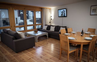 Photo 2 - 2 bedroom Apartment in Zermatt with mountain view