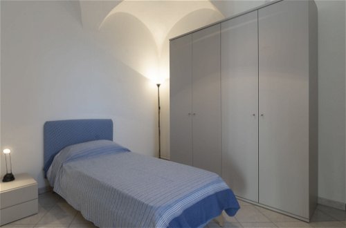 Foto 10 - Apartment mit 2 Schlafzimmern in San Bartolomeo al Mare mit blick aufs meer
