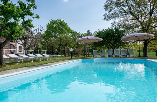 Casa de 5 quartos em Basaluzzo com piscina privada e jardim - Foto 34