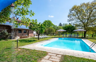 Photo 2 - Maison de 4 chambres à Basaluzzo avec piscine privée et jardin