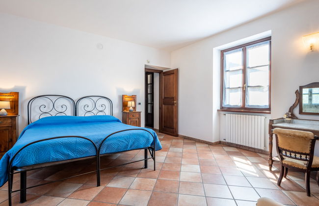 Casa de 5 quartos em Basaluzzo com piscina privada e jardim - Foto 18