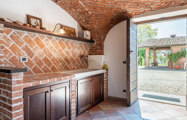 Casa de 5 quartos em Basaluzzo com piscina privada e jardim - Foto 16