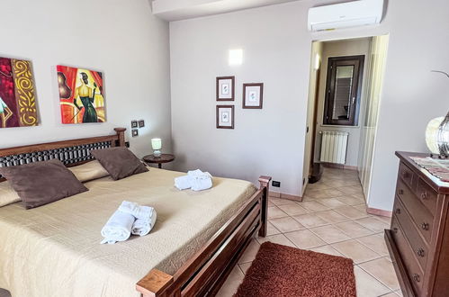 Foto 15 - Apartamento de 3 quartos em Castellammare del Golfo com piscina e jardim