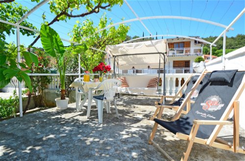 Foto 2 - Apartamento de 1 habitación en Sibenik con terraza y vistas al mar