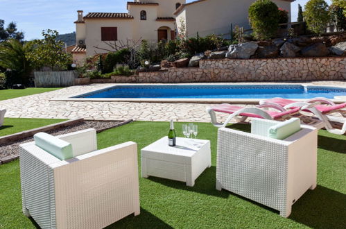 Photo 3 - 4 bedroom House in Calonge i Sant Antoni with private pool and garden