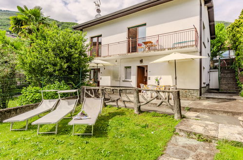 Photo 2 - Appartement de 2 chambres à Gera Lario avec terrasse