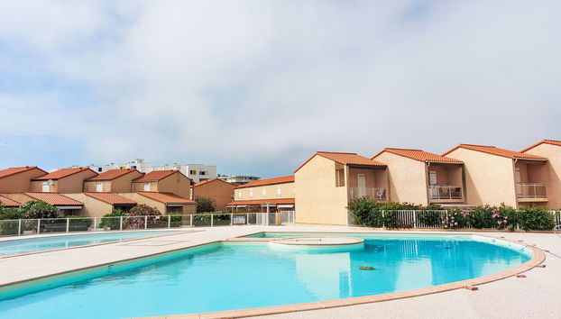 4 bedroom House in Le Barcarès with swimming pool and terrace - Photo 5