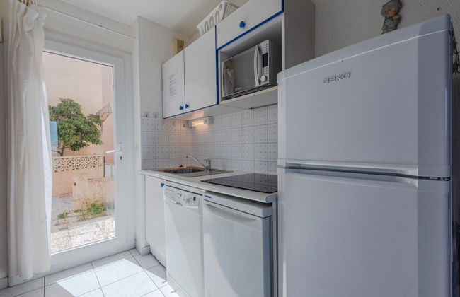 Casa de 4 quartos em Le Barcarès com piscina e terraço - Foto 15
