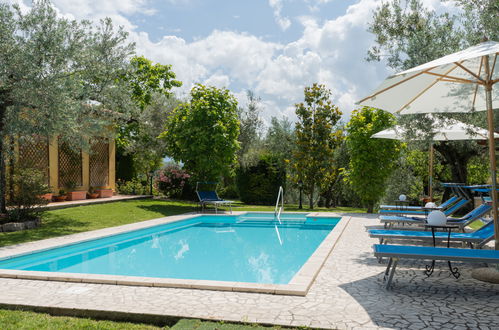 Photo 3 - Maison de 1 chambre à Fara in Sabina avec piscine privée et jardin