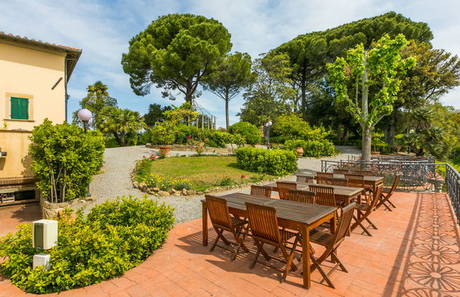 Casa de 10 quartos em Crespina Lorenzana com piscina privada e jardim - Foto 8
