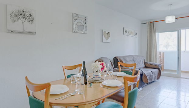 3 bedroom Apartment in Calp with swimming pool and terrace - Photo 3