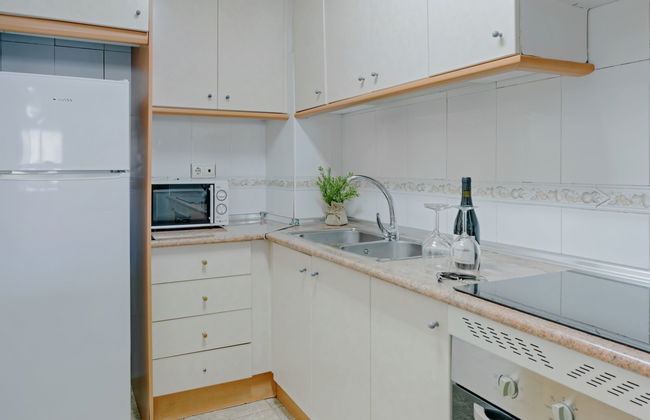 3 bedroom Apartment in Calp with swimming pool and terrace - Photo 5