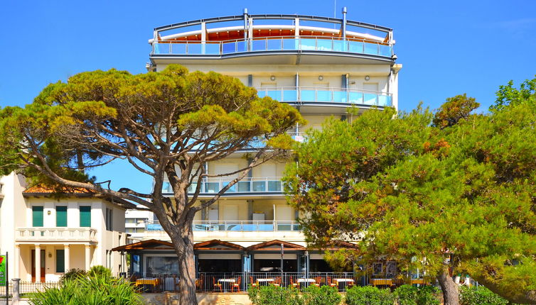 Foto 1 - Appartamento con 1 camera da letto a Lignano Sabbiadoro con vista mare