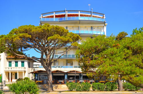 Foto 1 - Apartment mit 1 Schlafzimmer in Lignano Sabbiadoro mit blick aufs meer