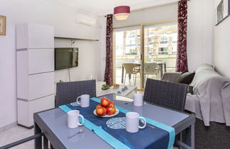 Photo 3 - 1 bedroom Apartment in Salou with swimming pool and sea view