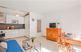 Foto 2 - Apartamento de 1 habitación en Sainte-Maxime con terraza y vistas al mar