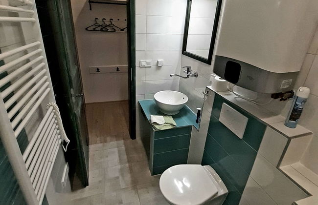 Apartamento de 1 quarto em Desná com jardim e terraço - Foto 9