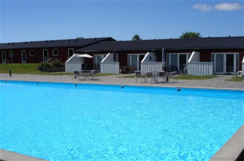 Foto 16 - Appartamento con 2 camere da letto a Aakirkeby con piscina e terrazza