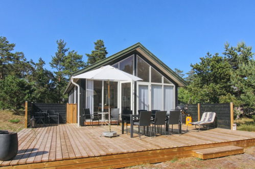 Foto 1 - Casa de 2 quartos em Aakirkeby com terraço