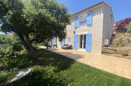 Foto 1 - Casa de 4 quartos em Bormes-les-Mimosas com terraço e vistas do mar