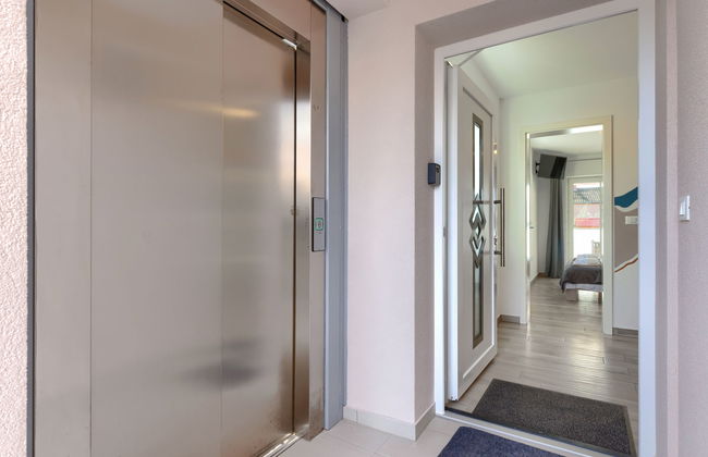 Apartamento de 4 quartos em Umag com piscina e jardim - Foto 6