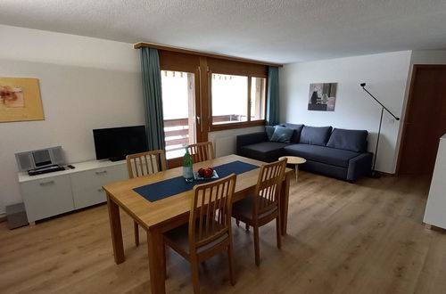 Photo 13 - 2 bedroom Apartment in Zweisimmen