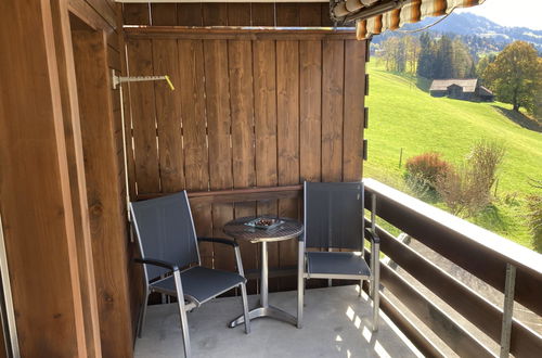 Photo 3 - 2 bedroom Apartment in Zweisimmen