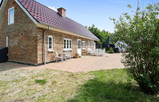 Foto 2 - Casa de 2 quartos em Ulfborg com terraço e banheira de hidromassagem