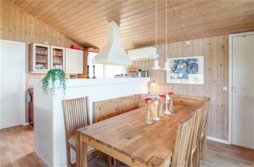 Foto 7 - Casa con 3 camere da letto a Harrerenden con terrazza e sauna