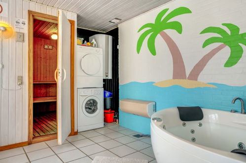 Foto 15 - Haus mit 4 Schlafzimmern in Rødby mit terrasse und sauna