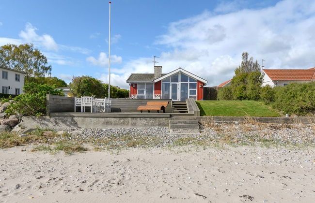 Casa de 2 quartos em Nyborg com terraço - Foto 1