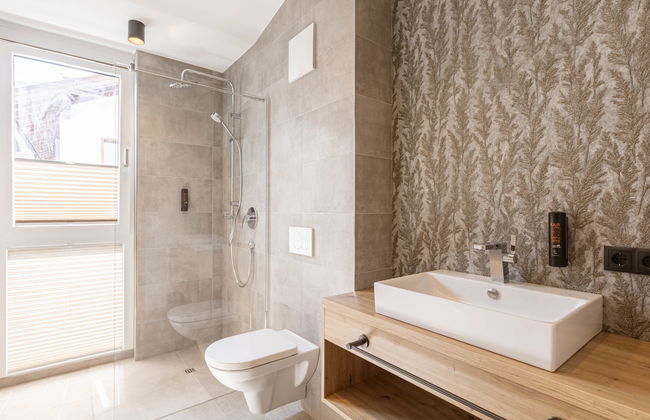Apartamento de 2 quartos em Fügen com piscina e jardim - Foto 5