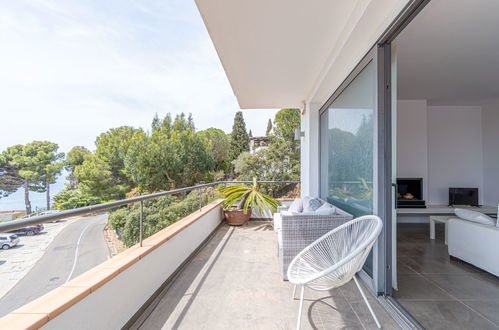 Photo 8 - Maison de 6 chambres à Roses avec piscine privée et vues à la mer