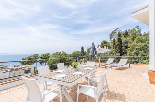 Photo 52 - Maison de 6 chambres à Roses avec piscine privée et vues à la mer