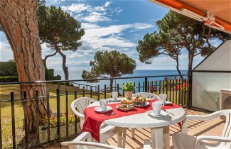 Photo 1 - 2 bedroom Apartment in Castell-Platja d'Aro with garden and sea view