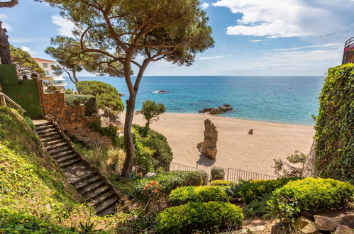 Foto 18 - Appartamento con 2 camere da letto a Castell-Platja d'Aro con giardino e vista mare