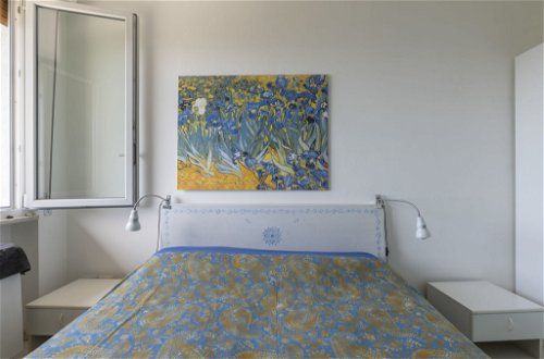 Foto 13 - Appartamento con 2 camere da letto a Sanremo con vista mare