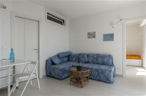 Photo 9 - 2 bedroom Apartment in Sanremo with sea view