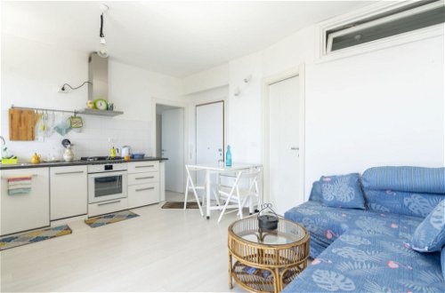 Foto 7 - Apartamento de 2 quartos em Sanremo com vistas do mar