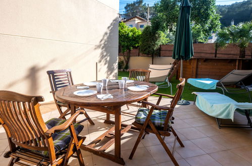 Photo 2 - Maison de 4 chambres à Olivella avec piscine privée et jardin