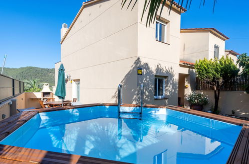 Photo 1 - Maison de 4 chambres à Olivella avec piscine privée et jardin