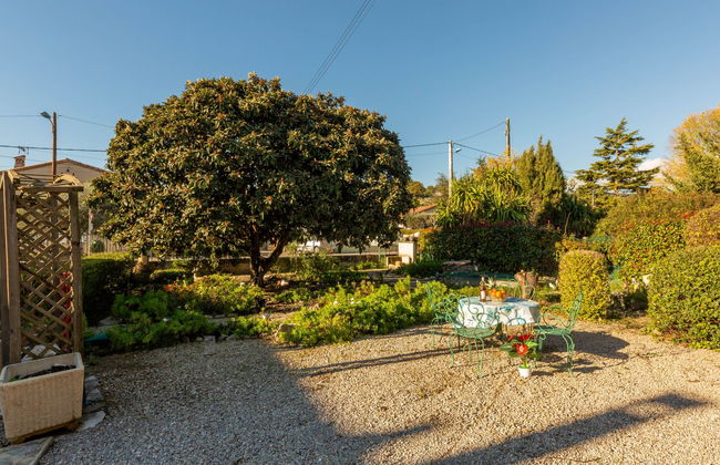 3 bedroom Apartment in Pégomas with garden - Photo 13
