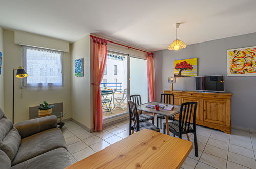 Photo 2 - 2 bedroom Apartment in La Trinité-sur-Mer with sea view