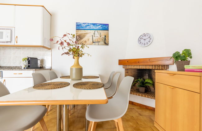 Casa de 4 quartos em Deltebre com piscina e jardim - Foto 12