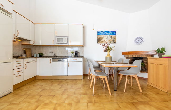Casa de 4 quartos em Deltebre com piscina e jardim - Foto 10
