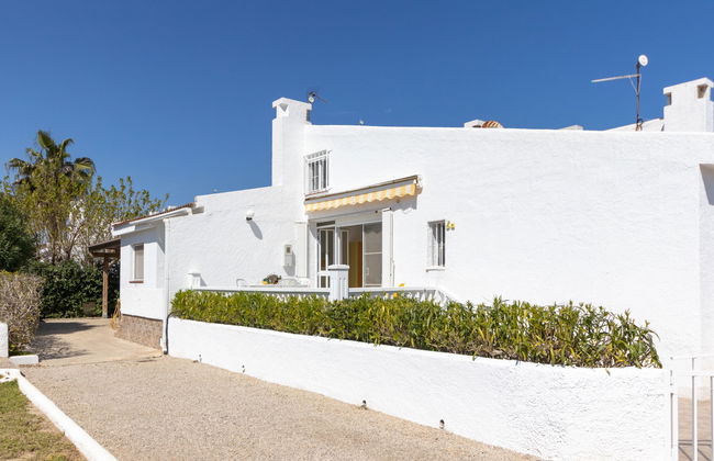 Casa de 4 quartos em Deltebre com piscina e jardim - Foto 33