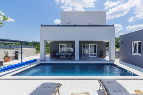 Photo 16 - Maison de 3 chambres à Vodnjan avec piscine privée et vues à la mer