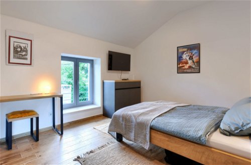 Foto 34 - Casa con 3 camere da letto a Grožnjan con piscina privata e terrazza